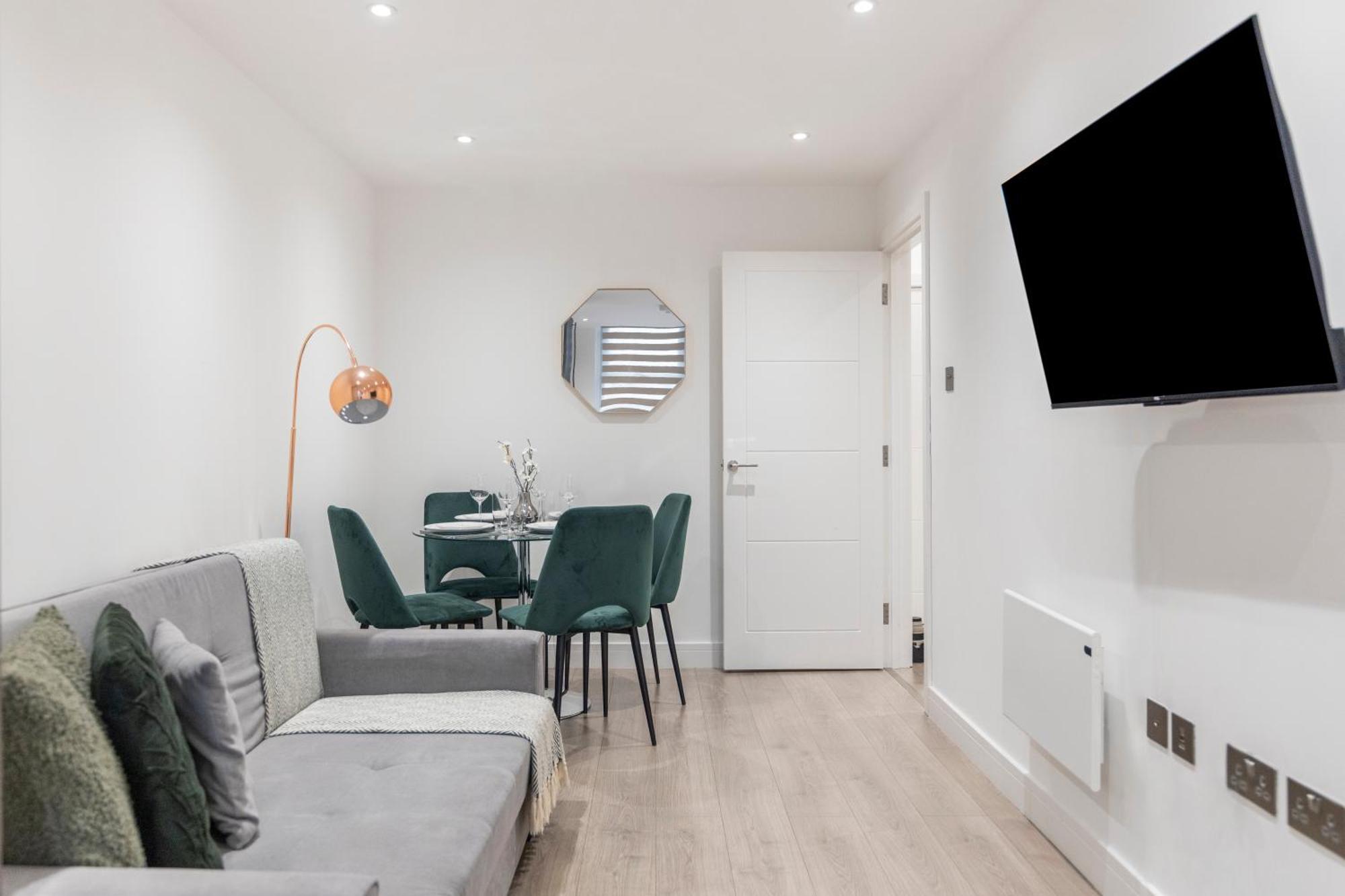 Spacious Luxury Apartment King Bed - Central Location London Exterior photo